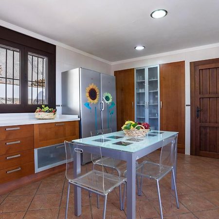Holiday Home El Encinar อัลเกาซิน ภายนอก รูปภาพ