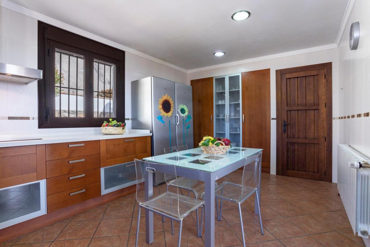 Holiday Home El Encinar อัลเกาซิน ภายนอก รูปภาพ